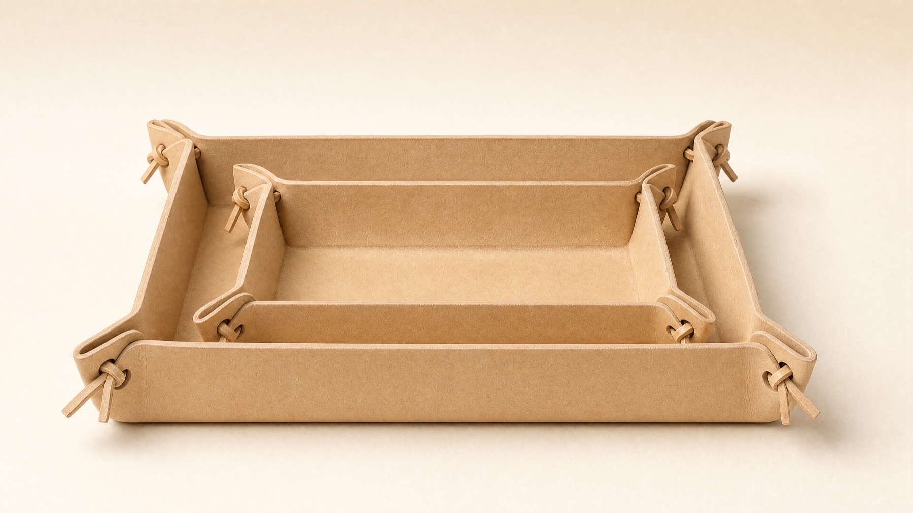 Laced Trays