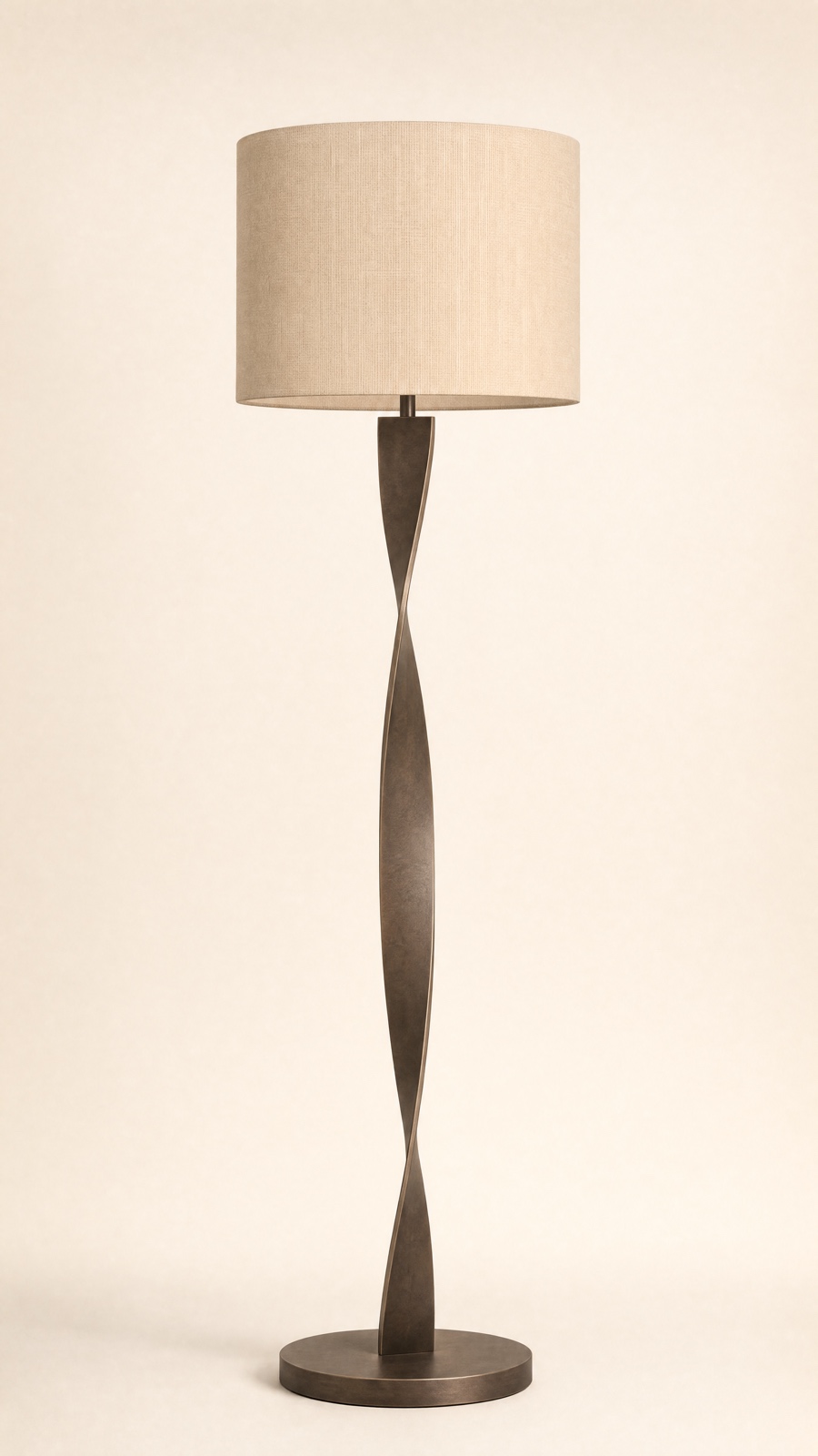 Blade Floor Lamp