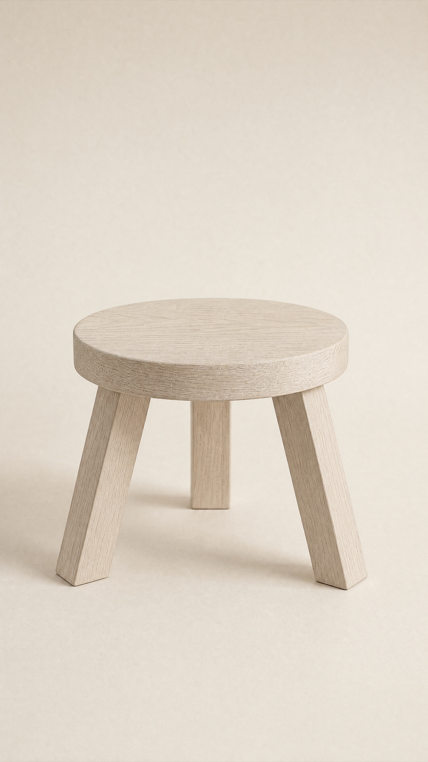 Coomb Stool — the full studio frame.
