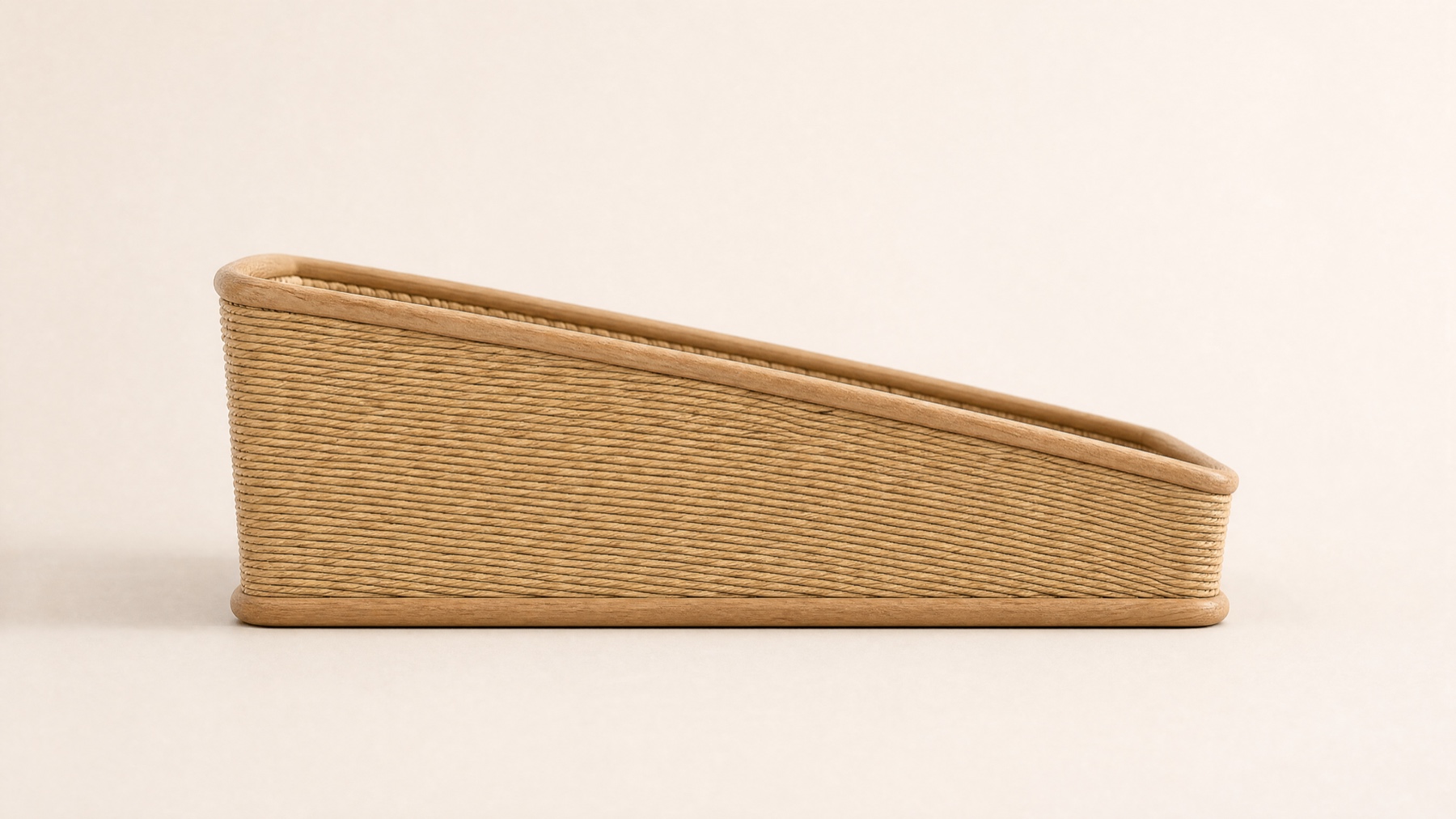 Eaves Basket, Small