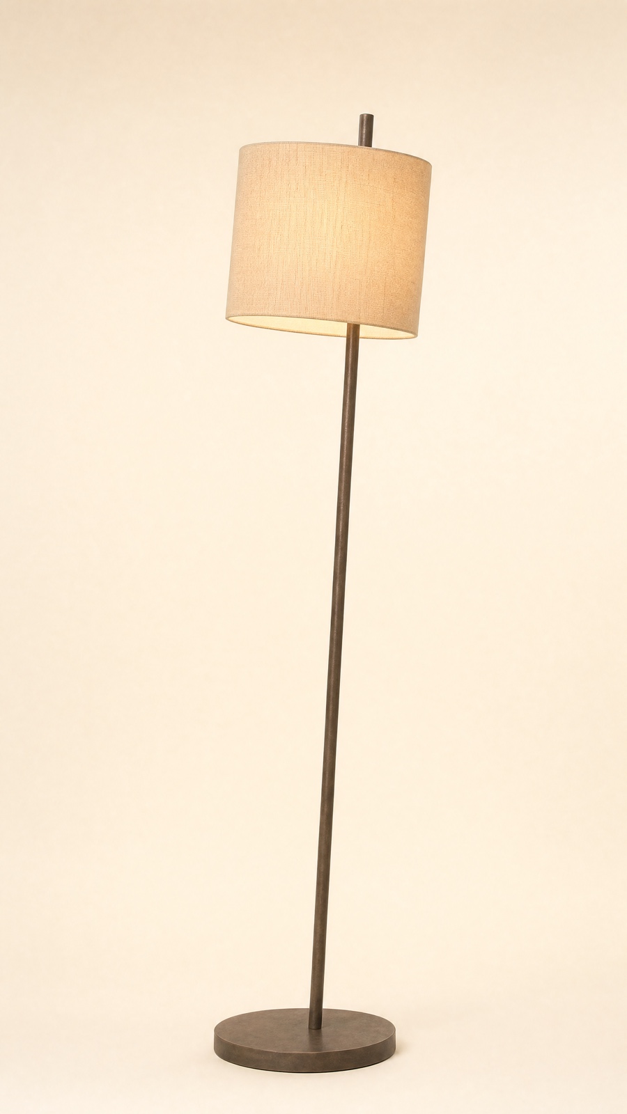 Barre Floor Lamp