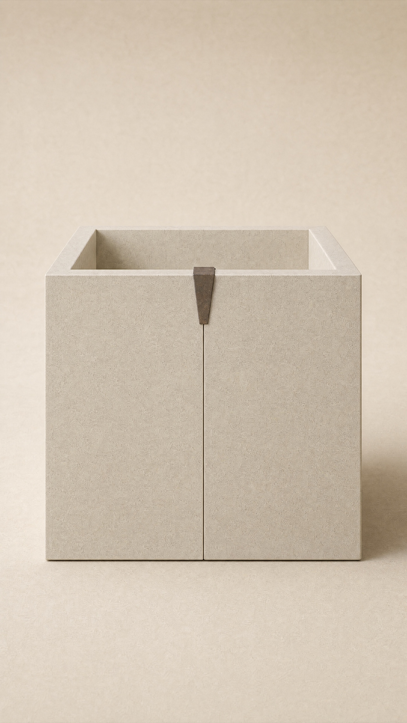 Court Tree Planter — the full studio frame.